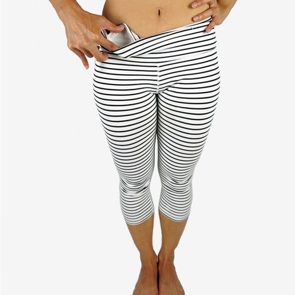 Glyder Black & White Striped Cropped Leggings